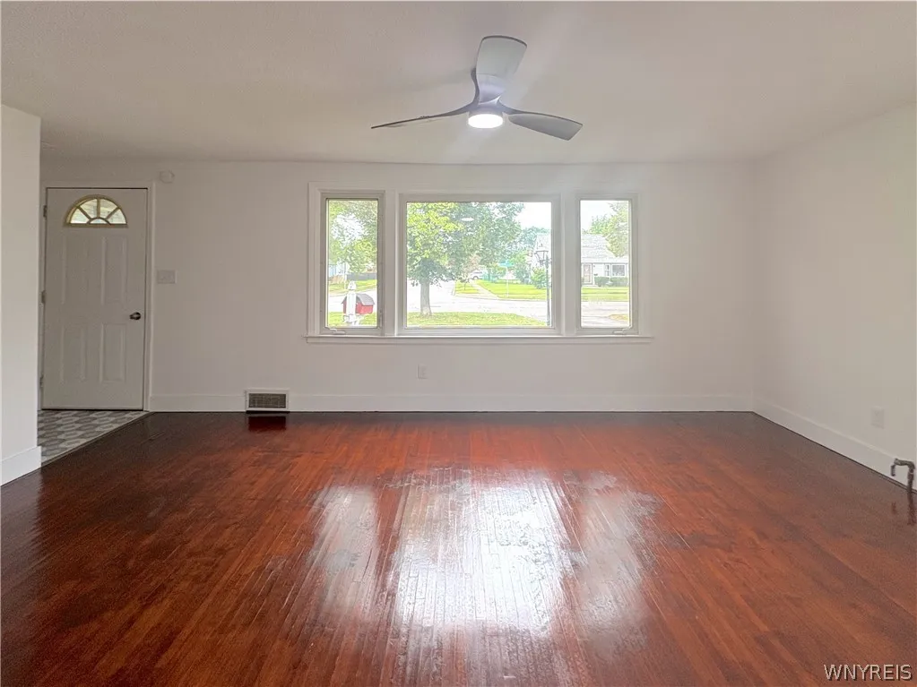 235 Harrison Avenue, Tonawanda, New York 14223, Tonawanda, New York 14223, 4 Bedroom Bedrooms, 8 Room Rooms,1 BathroomBathrooms,Residential,For Sale,235 Harrison Avenue, Tonawanda, New York 14223,0,B1704888