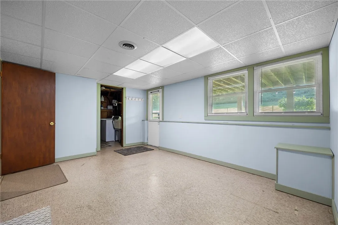 215 State Route 88 S, Arcadia, New York 14513, Arcadia, New York 14513, 4 Bedroom Bedrooms, 10 Room Rooms,1 BathroomBathrooms,Residential,For Sale,215 State Route 88 S, Arcadia, New York 14513,0,R1704661