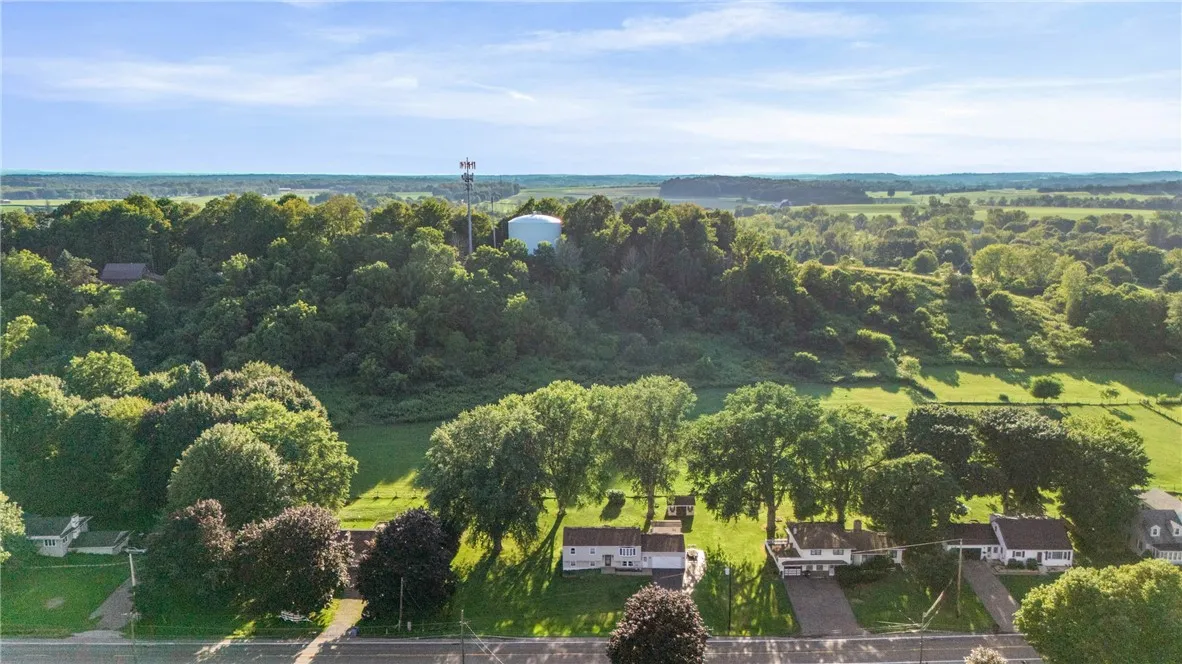 215 State Route 88 S, Arcadia, New York 14513, Arcadia, New York 14513, 4 Bedroom Bedrooms, 10 Room Rooms,1 BathroomBathrooms,Residential,For Sale,215 State Route 88 S, Arcadia, New York 14513,0,R1704661