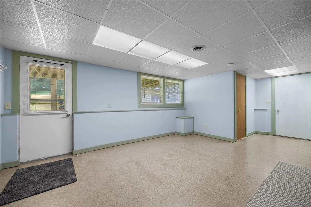 215 State Route 88 S, Arcadia, New York 14513, Arcadia, New York 14513, 4 Bedroom Bedrooms, 10 Room Rooms,1 BathroomBathrooms,Residential,For Sale,215 State Route 88 S, Arcadia, New York 14513,0,R1704661