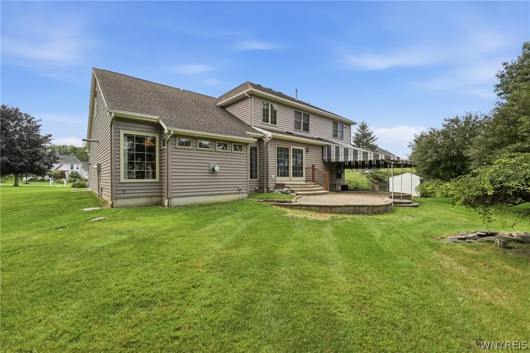 8304 Silver Fox Court, Clarence, New York 14221, Clarence, New York 14221, 4 Bedroom Bedrooms, 10 Room Rooms,2 BathroomBathrooms,Residential,For Sale,8304 Silver Fox Court, Clarence, New York 14221,0,B1704293