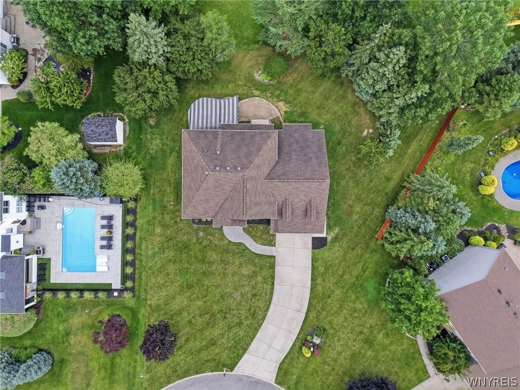 8304 Silver Fox Court, Clarence, New York 14221, Clarence, New York 14221, 4 Bedroom Bedrooms, 10 Room Rooms,2 BathroomBathrooms,Residential,For Sale,8304 Silver Fox Court, Clarence, New York 14221,0,B1704293