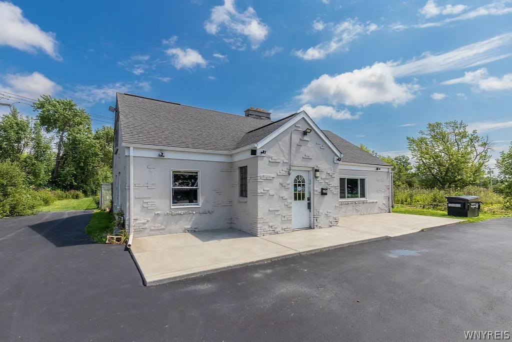 1791 Grand Island Boulevard, Grand Island, New Yor, Grand Island, New York 14072, ,Commercial Sale,For Sale,1791 Grand Island Boulevard, Grand Island, New Yor,0,B1704564