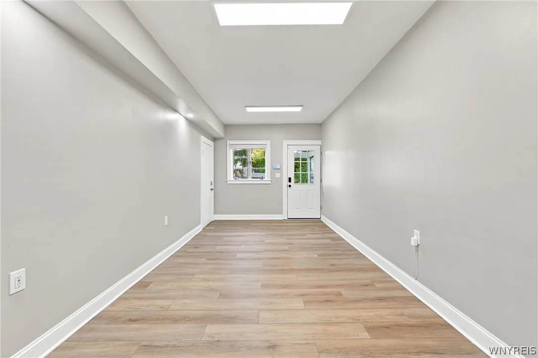 1st floor entrance
