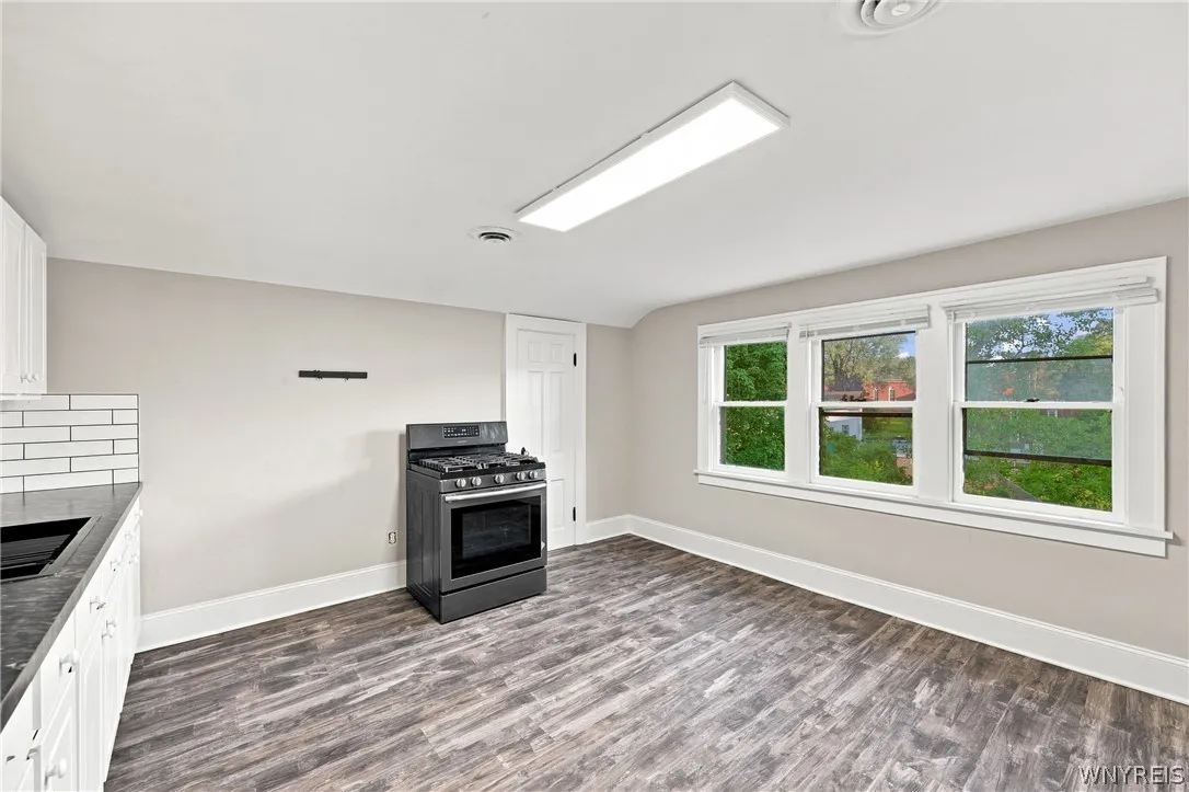 2nd floor apartment