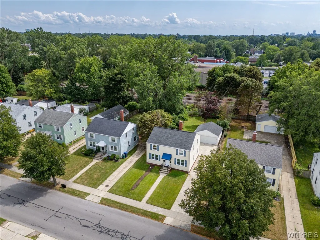 498 Linden Avenue, Buffalo, New York 14216, Buffalo, New York 14216, 4 Bedroom Bedrooms, ,2 BathroomBathrooms,Residential,For Sale,498 Linden Avenue, Buffalo, New York 14216,0,B1703224