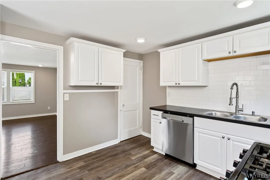 Right Apt. - Kitchen