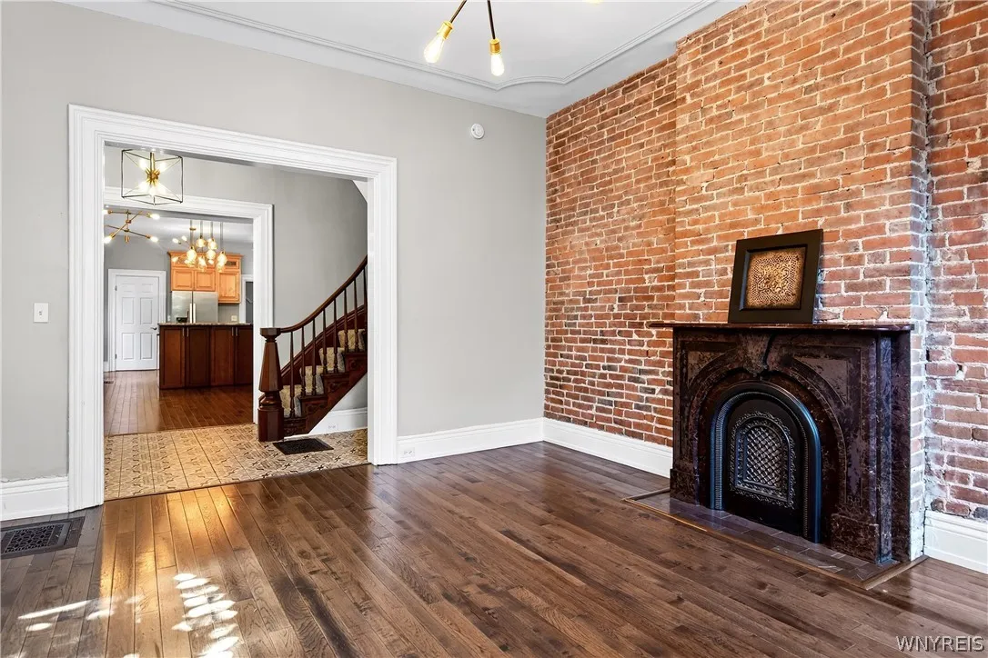 402 Jersey Street, Buffalo, New York 14213, Buffalo, New York 14213, 3 Bedroom Bedrooms, 7 Room Rooms,2 BathroomBathrooms,Residential,For Sale,402 Jersey Street, Buffalo, New York 14213,0,B1700568
