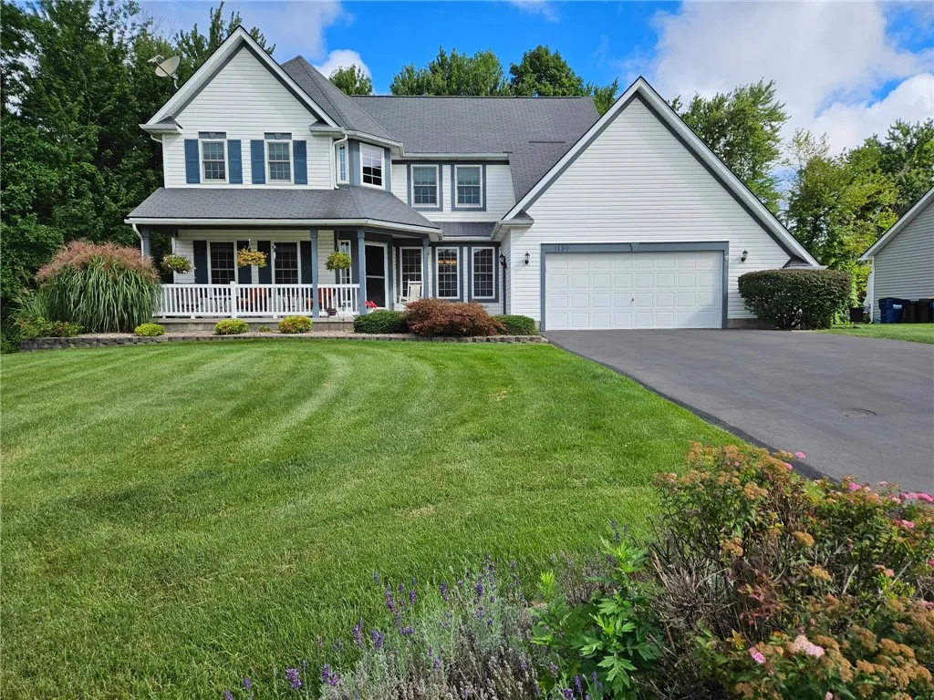1159 Channing Woods Dr Drive, Webster, New York 14, Webster, New York 14580, 3 Bedroom Bedrooms, 7 Room Rooms,2 BathroomBathrooms,Residential,Closed,1159 Channing Woods Dr Drive, Webster, New York 14,0,R1704323