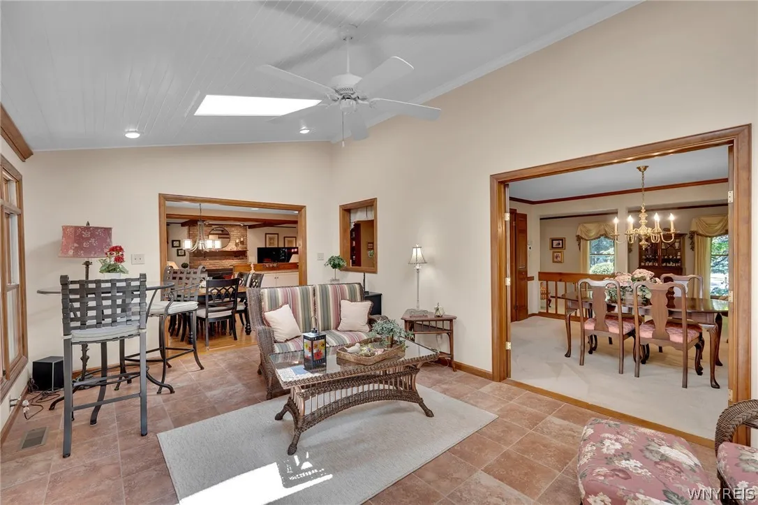 105 Tanglewood Drive West, Orchard Park, New York, Orchard Park, New York 14127, 5 Bedroom Bedrooms, 15 Room Rooms,2 BathroomBathrooms,Residential,For Sale,105 Tanglewood Drive West, Orchard Park, New York ,0,B1704337