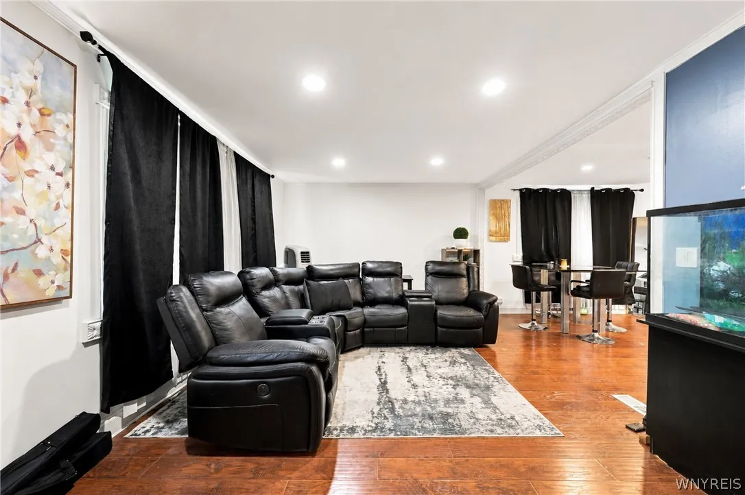 120 Dupont Avenue, Tonawanda, New York 14150, Tonawanda, New York 14150, 5 Bedroom Bedrooms, 8 Room Rooms,1 BathroomBathrooms,Residential,For Sale,120 Dupont Avenue, Tonawanda, New York 14150,0,B1706835