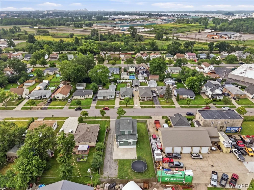 120 Dupont Avenue, Tonawanda, New York 14150, Tonawanda, New York 14150, 5 Bedroom Bedrooms, 8 Room Rooms,1 BathroomBathrooms,Residential,For Sale,120 Dupont Avenue, Tonawanda, New York 14150,0,B1706835