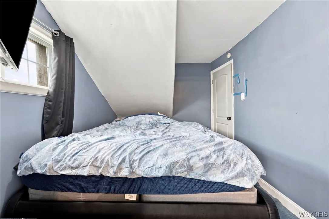 120 Dupont Avenue, Tonawanda, New York 14150, Tonawanda, New York 14150, 5 Bedroom Bedrooms, 8 Room Rooms,1 BathroomBathrooms,Residential,For Sale,120 Dupont Avenue, Tonawanda, New York 14150,0,B1706835