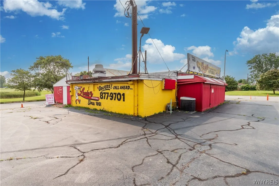 69 Grand Island Boulevard, Tonawanda, New York 141, Tonawanda, New York 14150, ,Commercial Sale,For Sale,69 Grand Island Boulevard, Tonawanda, New York 141,0,B1706116