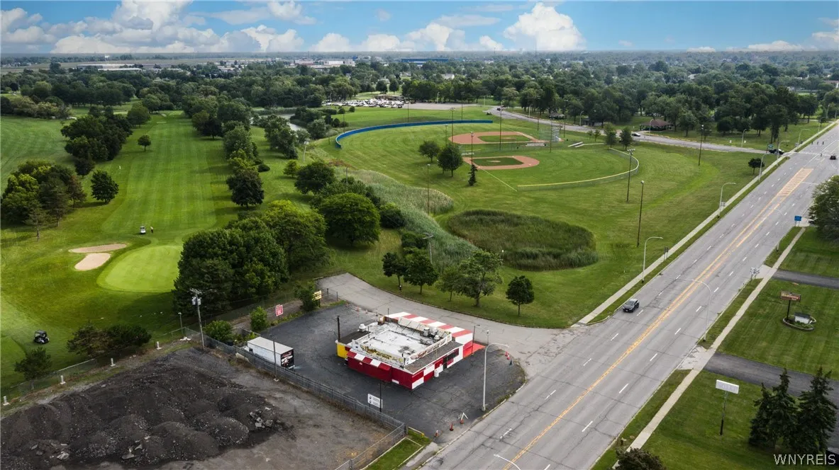 69 Grand Island Boulevard, Tonawanda, New York 141, Tonawanda, New York 14150, ,Commercial Sale,For Sale,69 Grand Island Boulevard, Tonawanda, New York 141,0,B1706116