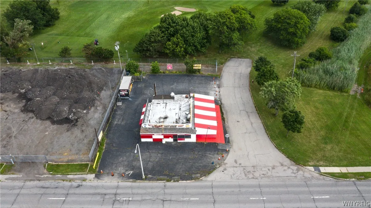 69 Grand Island Boulevard, Tonawanda, New York 141, Tonawanda, New York 14150, ,Commercial Sale,For Sale,69 Grand Island Boulevard, Tonawanda, New York 141,0,B1706116