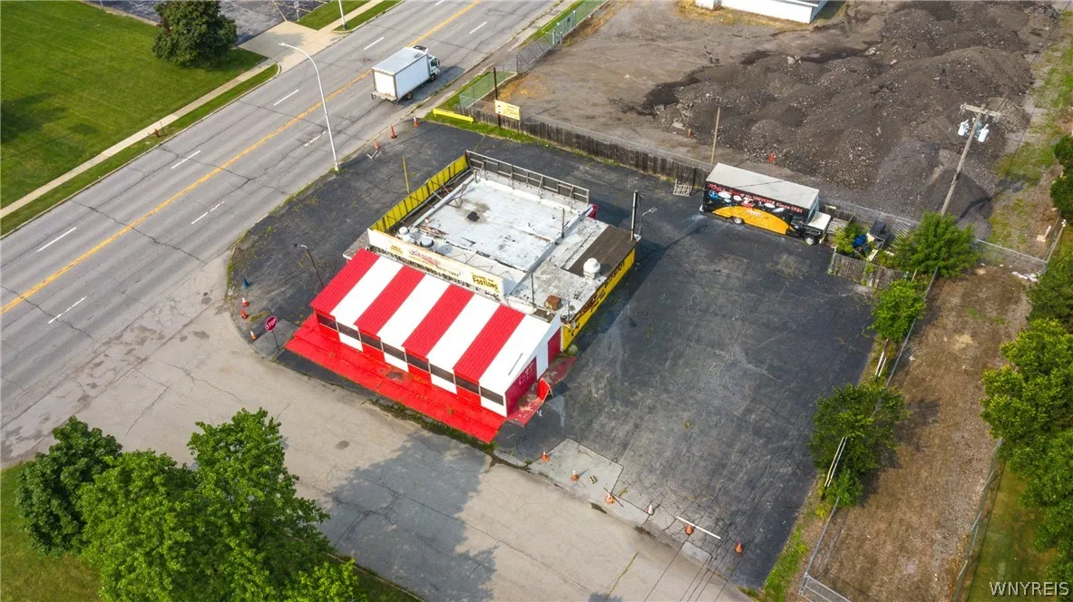69 Grand Island Boulevard, Tonawanda, New York 141, Tonawanda, New York 14150, ,Commercial Sale,For Sale,69 Grand Island Boulevard, Tonawanda, New York 141,0,B1706116