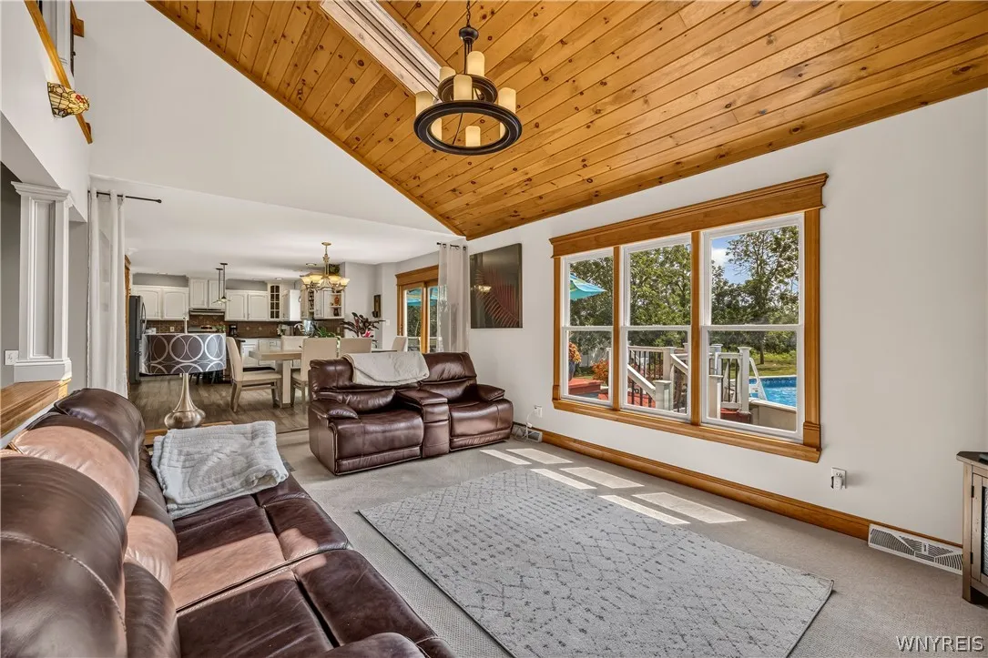 243 South Lane, Grand Island, New York 14072, Grand Island, New York 14072, 4 Bedroom Bedrooms, 12 Room Rooms,2 BathroomBathrooms,Residential,For Sale,243 South Lane, Grand Island, New York 14072,0,B1706520