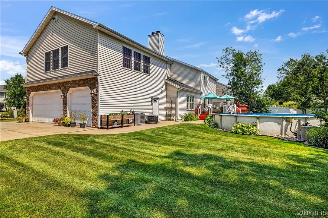 243 South Lane, Grand Island, New York 14072, Grand Island, New York 14072, 4 Bedroom Bedrooms, 12 Room Rooms,2 BathroomBathrooms,Residential,For Sale,243 South Lane, Grand Island, New York 14072,0,B1706520
