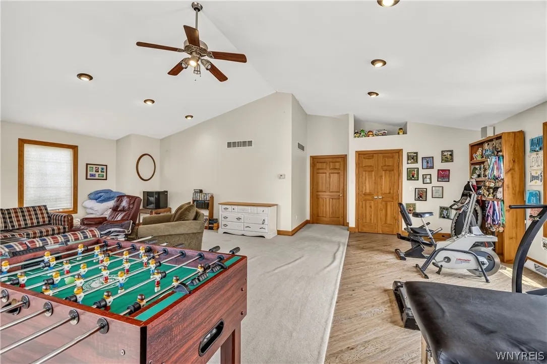 243 South Lane, Grand Island, New York 14072, Grand Island, New York 14072, 4 Bedroom Bedrooms, 12 Room Rooms,2 BathroomBathrooms,Residential,For Sale,243 South Lane, Grand Island, New York 14072,0,B1706520
