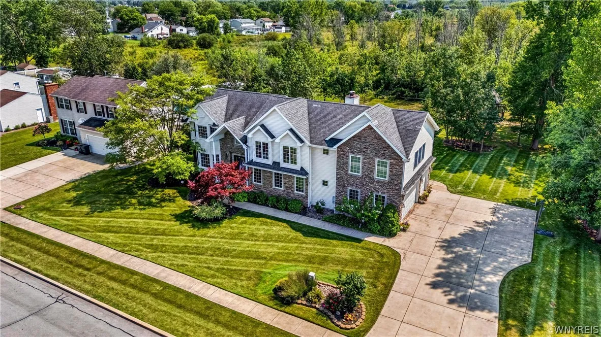 243 South Lane, Grand Island, New York 14072, Grand Island, New York 14072, 4 Bedroom Bedrooms, 12 Room Rooms,2 BathroomBathrooms,Residential,For Sale,243 South Lane, Grand Island, New York 14072,0,B1706520