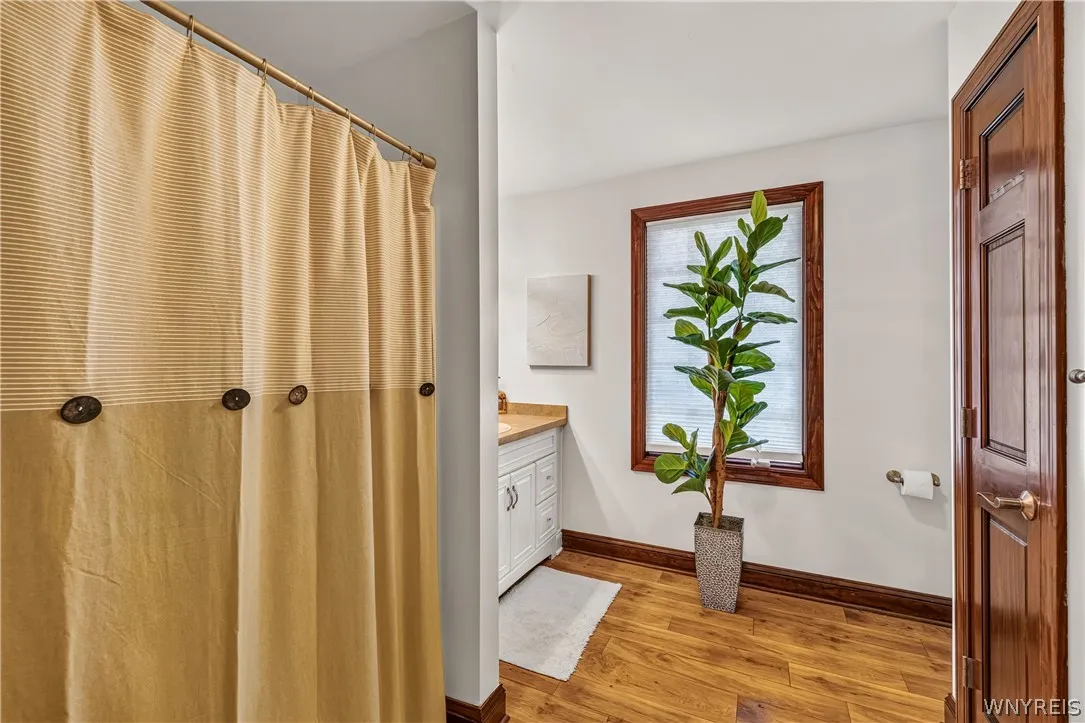 243 South Lane, Grand Island, New York 14072, Grand Island, New York 14072, 4 Bedroom Bedrooms, 12 Room Rooms,2 BathroomBathrooms,Residential,For Sale,243 South Lane, Grand Island, New York 14072,0,B1706520