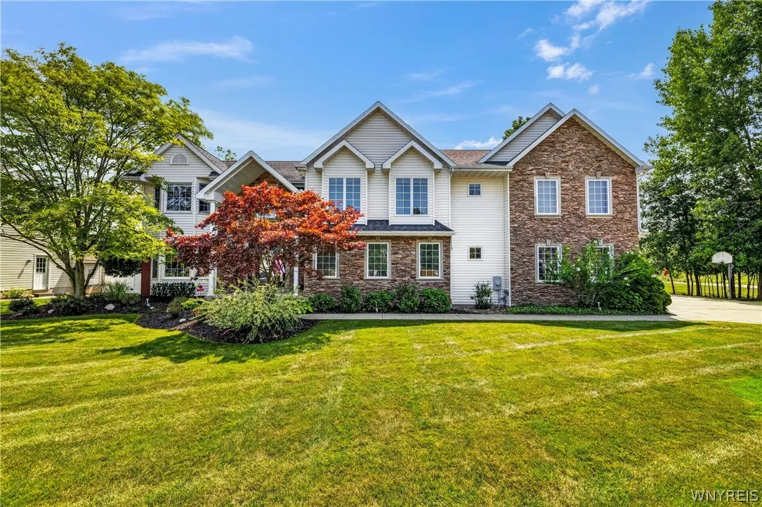 243 South Lane, Grand Island, New York 14072, Grand Island, New York 14072, 4 Bedroom Bedrooms, 12 Room Rooms,2 BathroomBathrooms,Residential,For Sale,243 South Lane, Grand Island, New York 14072,0,B1706520 243 South Lane, Grand Island, New York 14072, Grand Island, New York 14072, 4 Bedroom Bedrooms, 12 Room Rooms,2 BathroomBathrooms,Residential,For Sale,243 South Lane, Grand Island, New York 14072,0,B1706520