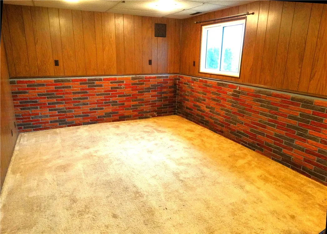 1315 Lehigh Station Road, Henrietta, New York 1446, Henrietta, New York 14467, 3 Bedroom Bedrooms, 8 Room Rooms,1 BathroomBathrooms,Residential,For Sale,1315 Lehigh Station Road, Henrietta, New York 1446,0,R1707072
