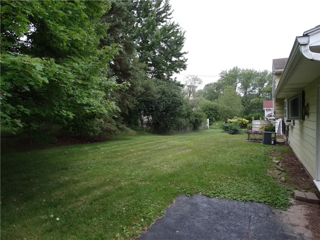 1315 Lehigh Station Road, Henrietta, New York 1446, Henrietta, New York 14467, 3 Bedroom Bedrooms, 8 Room Rooms,1 BathroomBathrooms,Residential,For Sale,1315 Lehigh Station Road, Henrietta, New York 1446,0,R1707072
