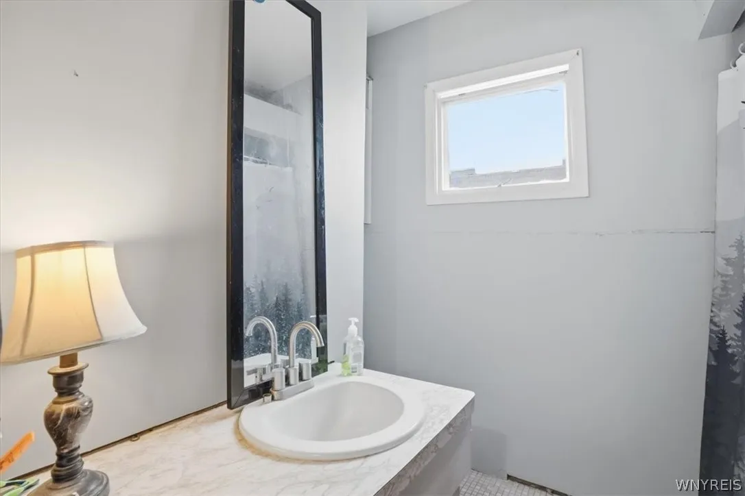 41 Arkansas Street, Buffalo, New York 14213, Buffalo, New York 14213, 6 Bedroom Bedrooms, ,2 BathroomBathrooms,Residential,For Sale,41 Arkansas Street, Buffalo, New York 14213,0,B1706659