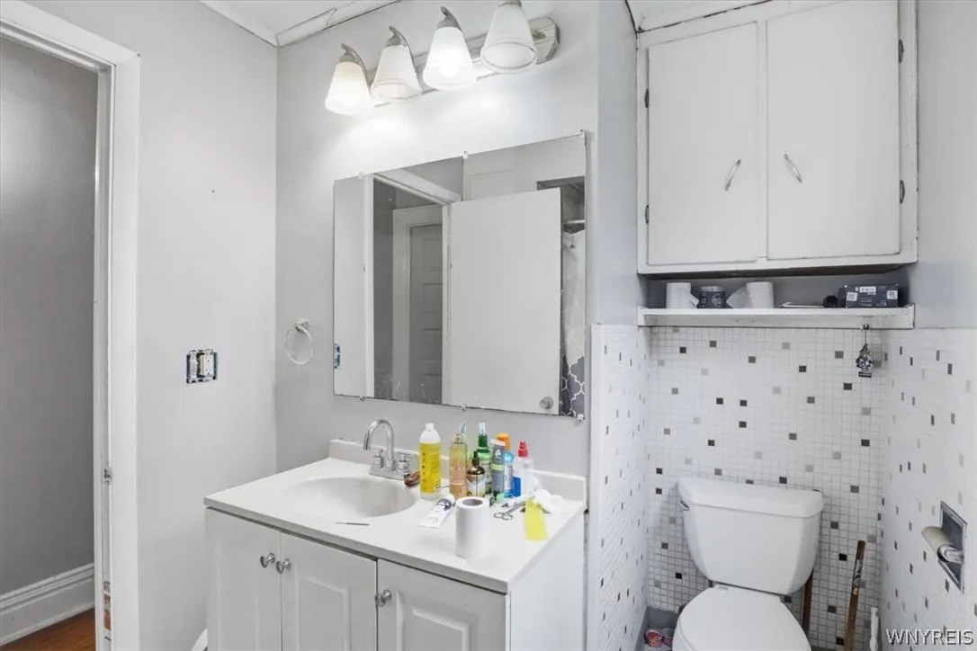 41 Arkansas Street, Buffalo, New York 14213, Buffalo, New York 14213, 6 Bedroom Bedrooms, ,2 BathroomBathrooms,Residential,For Sale,41 Arkansas Street, Buffalo, New York 14213,0,B1706659