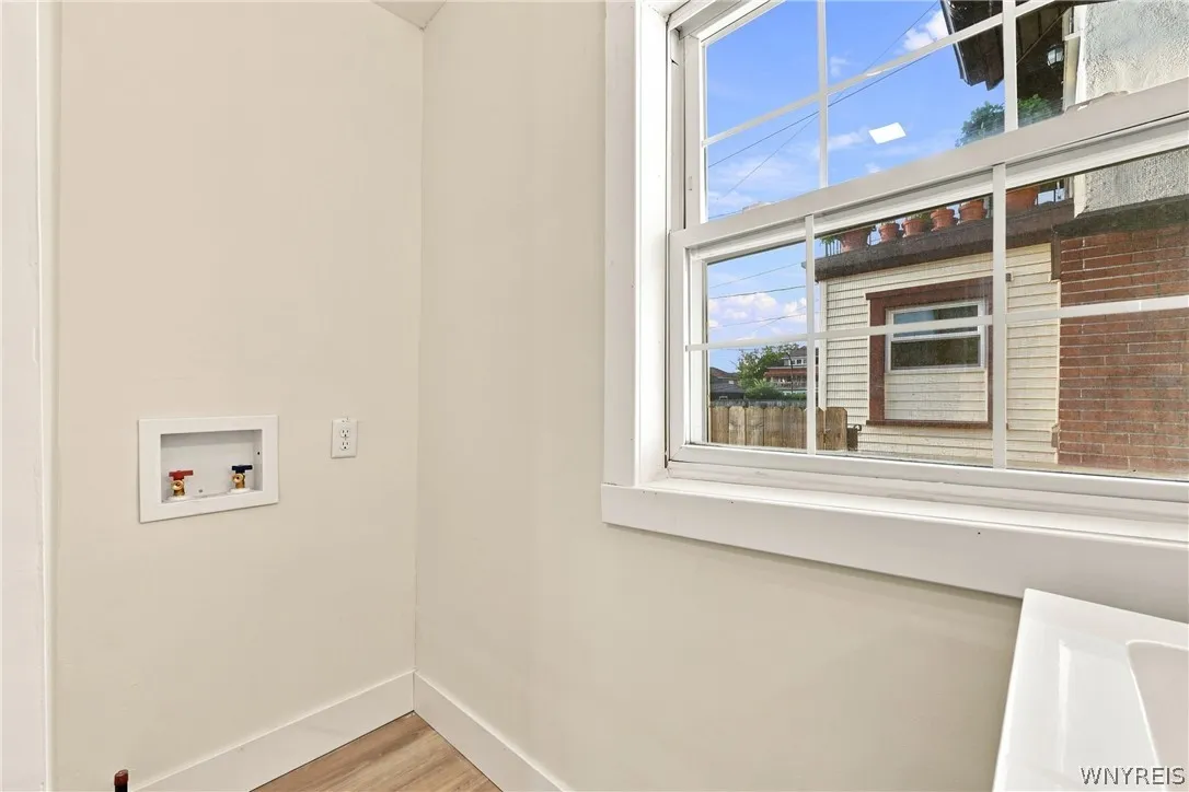 263 Norwalk Avenue, Buffalo, New York 14216, Buffalo, New York 14216, 3 Bedroom Bedrooms, 6 Room Rooms,2 BathroomBathrooms,Residential,For Sale,263 Norwalk Avenue, Buffalo, New York 14216,0,B1707498