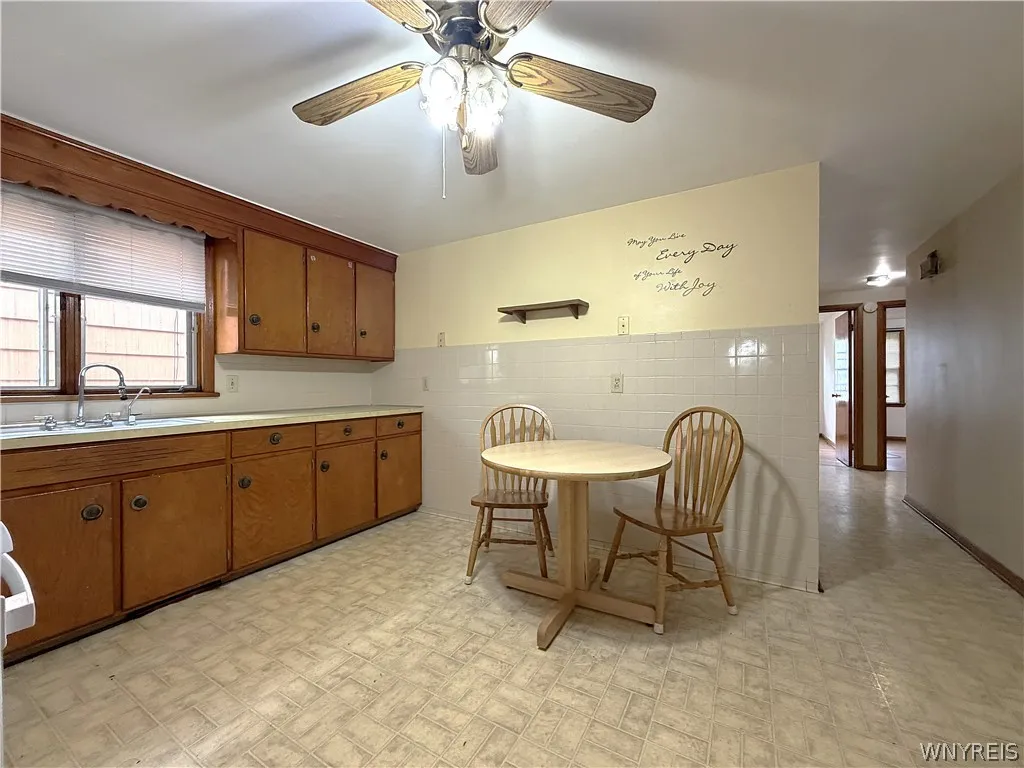 72 Nicholson Street, Buffalo, New York 14214, Buffalo, New York 14214, 5 Bedroom Bedrooms, ,2 BathroomBathrooms,Residential,For Sale,72 Nicholson Street, Buffalo, New York 14214,0,B1706103