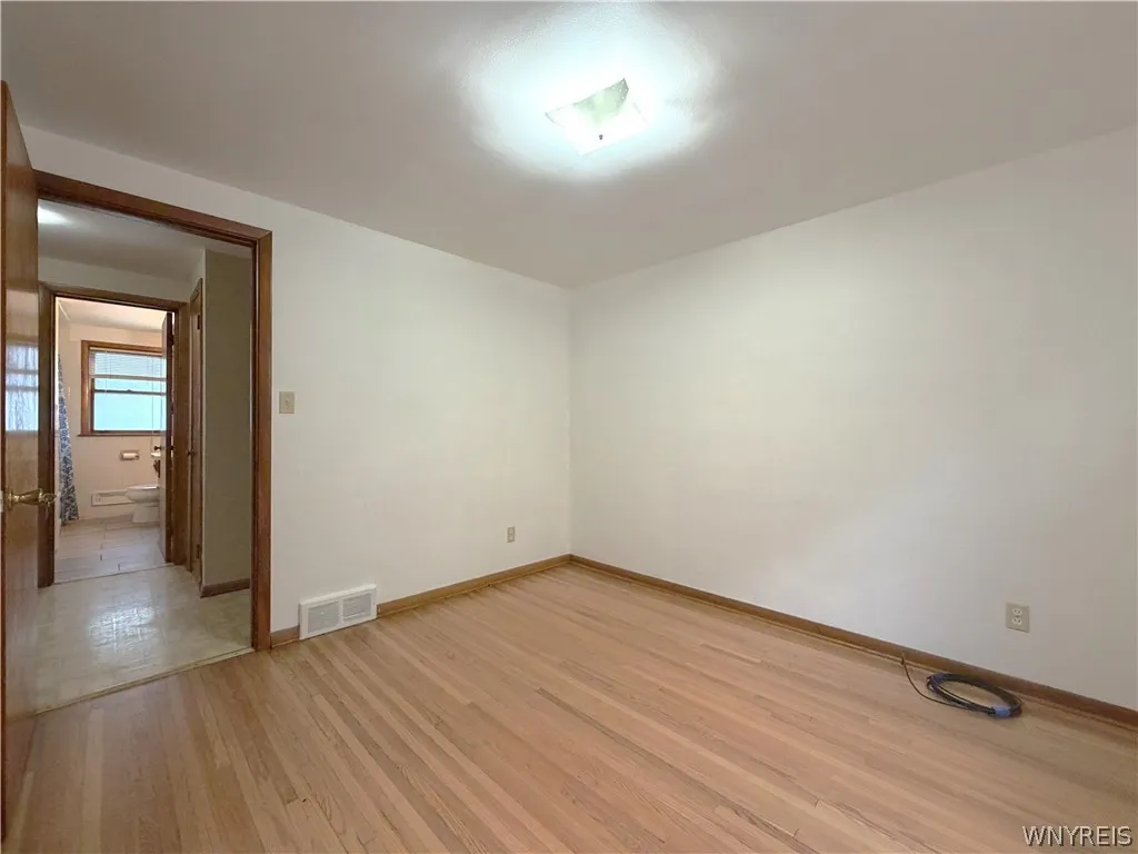 72 Nicholson Street, Buffalo, New York 14214, Buffalo, New York 14214, 5 Bedroom Bedrooms, ,2 BathroomBathrooms,Residential,For Sale,72 Nicholson Street, Buffalo, New York 14214,0,B1706103