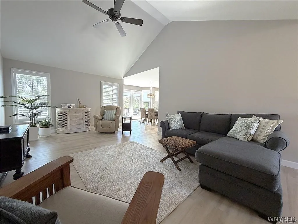 1366 Evergreen Drive, Hamburg, New York 14085, Hamburg, New York 14085, 3 Bedroom Bedrooms, 6 Room Rooms,2 BathroomBathrooms,Residential,For Sale,1366 Evergreen Drive, Hamburg, New York 14085,0,B1707201