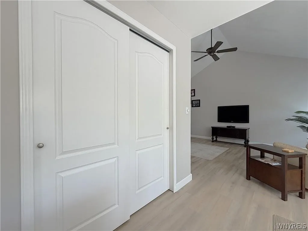 1366 Evergreen Drive, Hamburg, New York 14085, Hamburg, New York 14085, 3 Bedroom Bedrooms, 6 Room Rooms,2 BathroomBathrooms,Residential,For Sale,1366 Evergreen Drive, Hamburg, New York 14085,0,B1707201