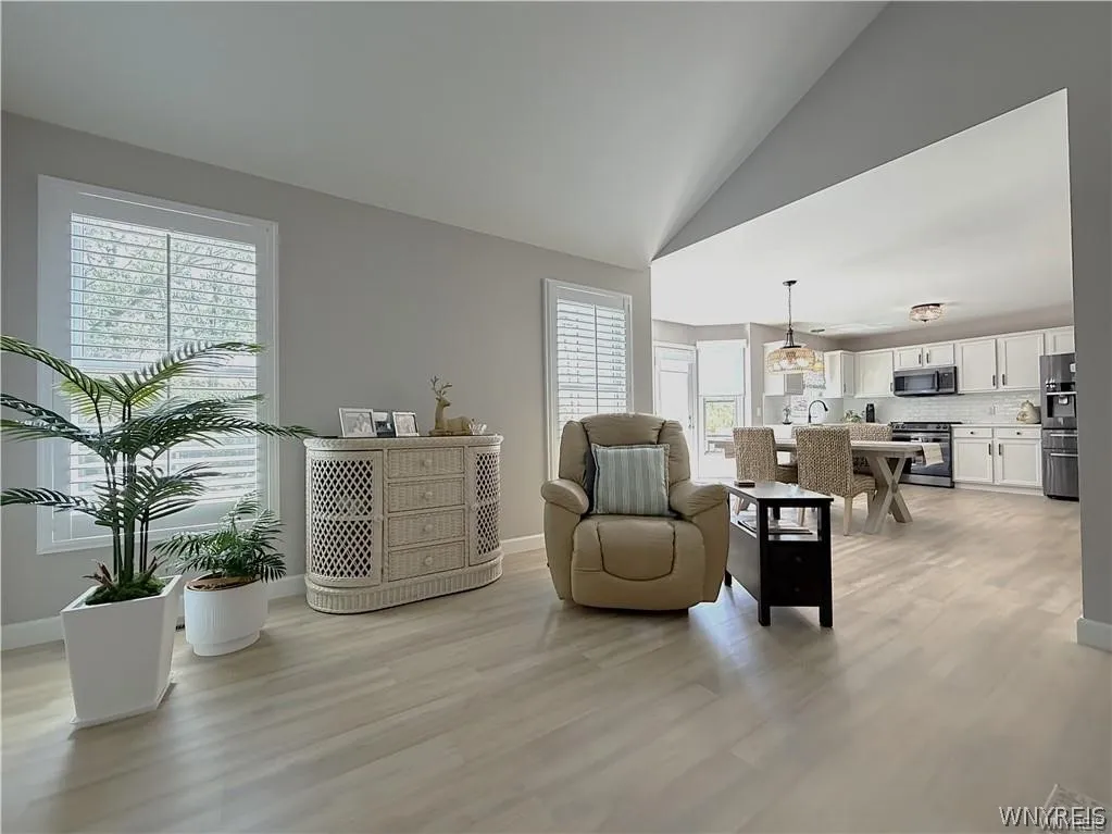 1366 Evergreen Drive, Hamburg, New York 14085, Hamburg, New York 14085, 3 Bedroom Bedrooms, 6 Room Rooms,2 BathroomBathrooms,Residential,For Sale,1366 Evergreen Drive, Hamburg, New York 14085,0,B1707201