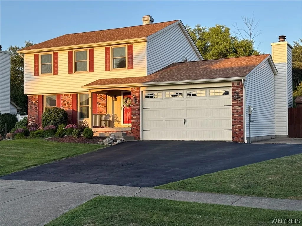 52 Cedar Ridge Drive, West Seneca, New York 14224, West Seneca, New York 14224, 3 Bedroom Bedrooms, 13 Room Rooms,2 BathroomBathrooms,Residential,Closed,52 Cedar Ridge Drive, West Seneca, New York 14224,0,B1708117