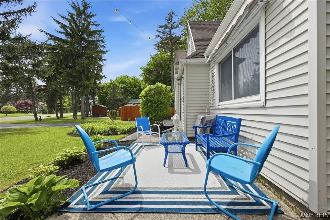 8730 Sunset Drive, Clarence, New York 14221, Clarence, New York 14221, 3 Bedroom Bedrooms, 6 Room Rooms,1 BathroomBathrooms,Residential,For Sale,8730 Sunset Drive, Clarence, New York 14221,0,B1708249
