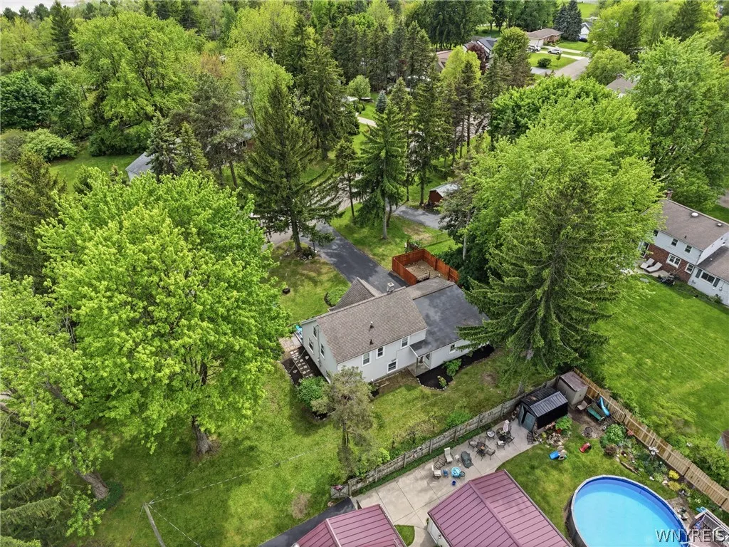8730 Sunset Drive, Clarence, New York 14221, Clarence, New York 14221, 3 Bedroom Bedrooms, 6 Room Rooms,1 BathroomBathrooms,Residential,For Sale,8730 Sunset Drive, Clarence, New York 14221,0,B1708249