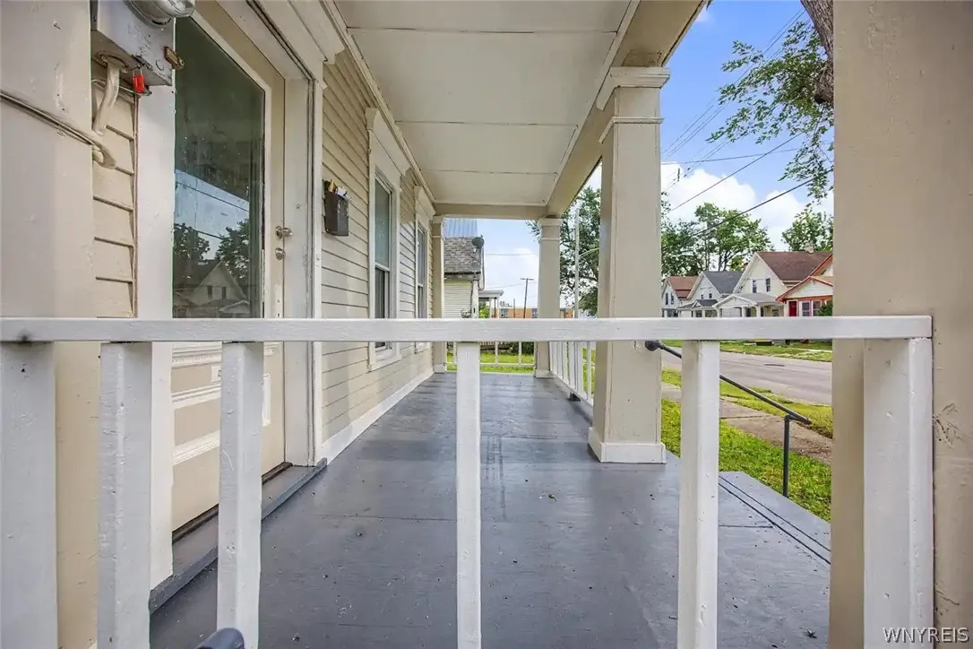 31 Pershing Avenue, Buffalo, New York 14211, Buffalo, New York 14211, 3 Bedroom Bedrooms, 7 Room Rooms,1 BathroomBathrooms,Residential,For Sale,31 Pershing Avenue, Buffalo, New York 14211,0,B1705941