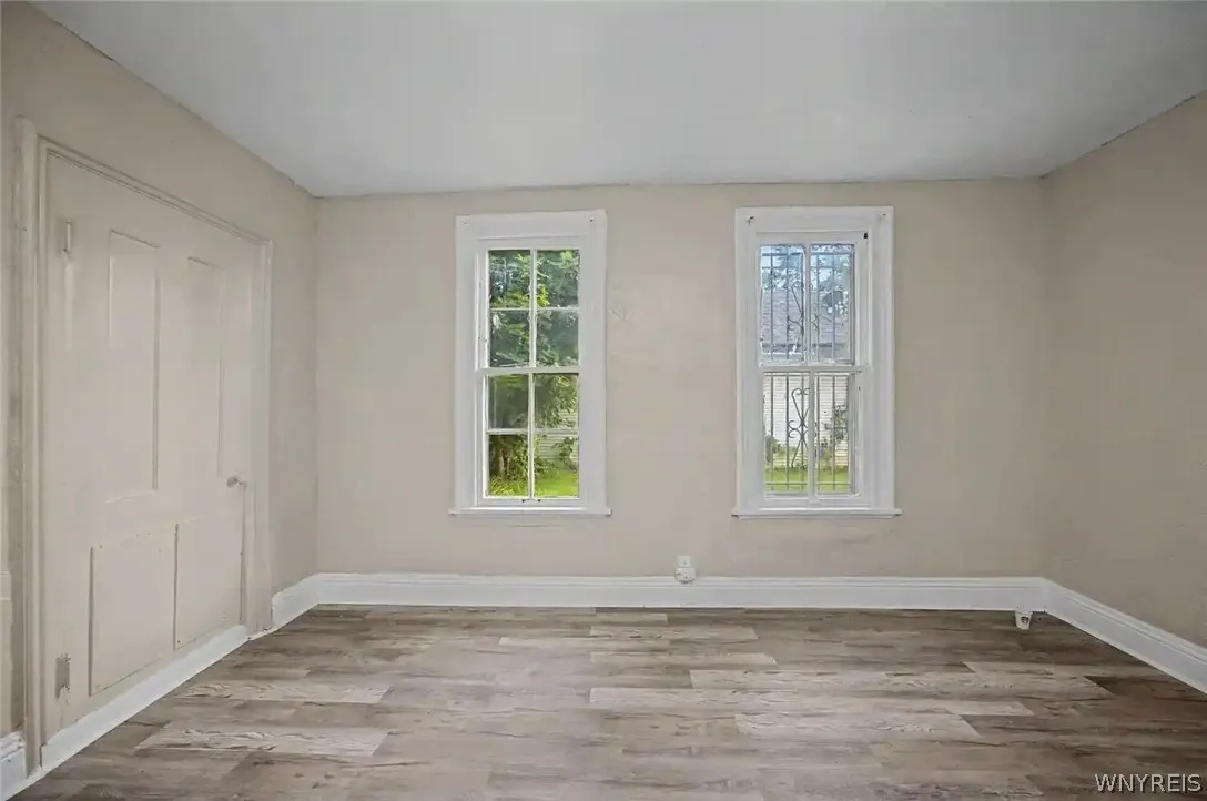 31 Pershing Avenue, Buffalo, New York 14211, Buffalo, New York 14211, 3 Bedroom Bedrooms, 7 Room Rooms,1 BathroomBathrooms,Residential,For Sale,31 Pershing Avenue, Buffalo, New York 14211,0,B1705941