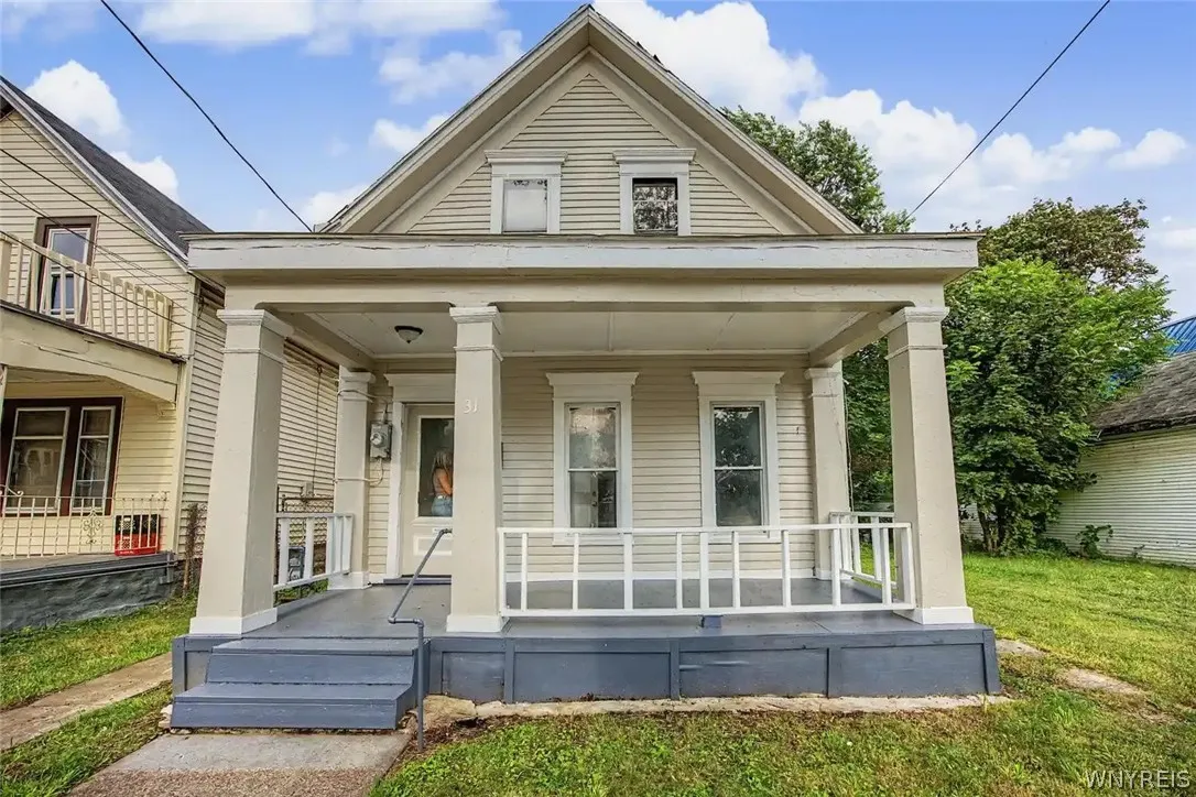 31 Pershing Avenue, Buffalo, New York 14211, Buffalo, New York 14211, 3 Bedroom Bedrooms, 7 Room Rooms,1 BathroomBathrooms,Residential,For Sale,31 Pershing Avenue, Buffalo, New York 14211,0,B1705941