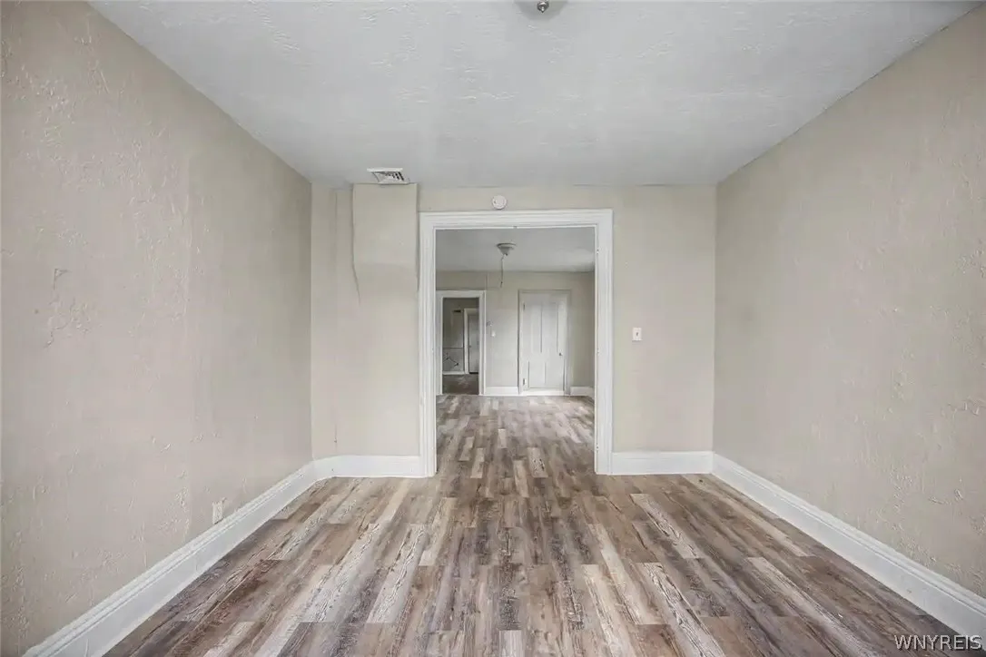 31 Pershing Avenue, Buffalo, New York 14211, Buffalo, New York 14211, 3 Bedroom Bedrooms, 7 Room Rooms,1 BathroomBathrooms,Residential,For Sale,31 Pershing Avenue, Buffalo, New York 14211,0,B1705941