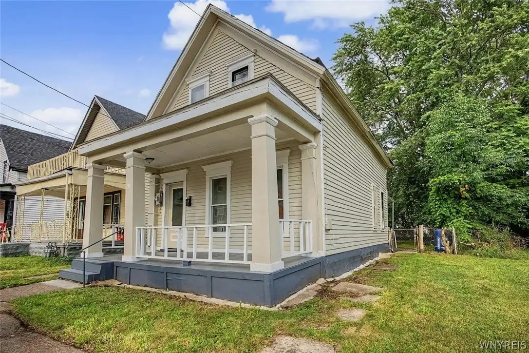 31 Pershing Avenue, Buffalo, New York 14211, Buffalo, New York 14211, 3 Bedroom Bedrooms, 7 Room Rooms,1 BathroomBathrooms,Residential,For Sale,31 Pershing Avenue, Buffalo, New York 14211,0,B1705941