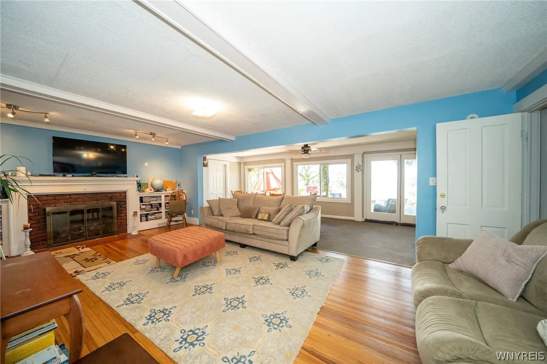 4904 Lake Shore Road, Hamburg, New York 14075, Hamburg, New York 14075, 10 Room Rooms,Commercial Sale,For Sale,4904 Lake Shore Road, Hamburg, New York 14075,0,B1708473
