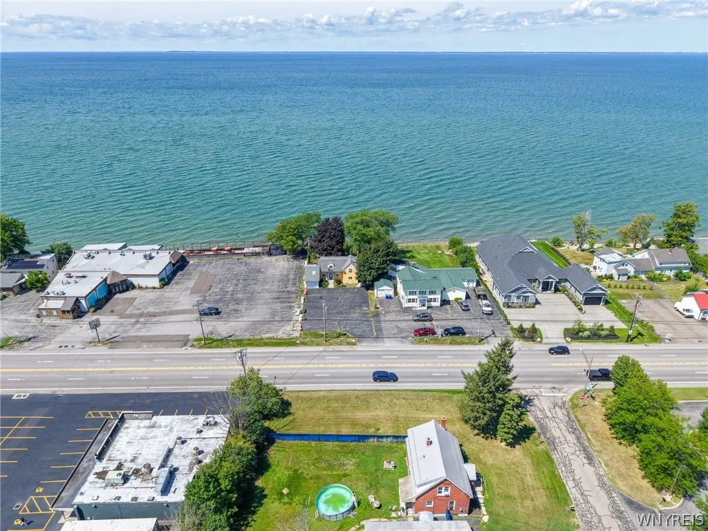 4904 Lake Shore Road, Hamburg, New York 14075, Hamburg, New York 14075, 10 Room Rooms,Commercial Sale,For Sale,4904 Lake Shore Road, Hamburg, New York 14075,0,B1708473