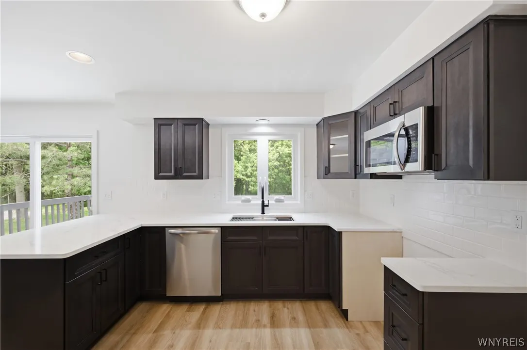 113 Meadow Spring Lane, Amherst, New York 14051, Amherst, New York 14051, 3 Bedroom Bedrooms, 10 Room Rooms,2 BathroomBathrooms,Residential,For Sale,113 Meadow Spring Lane, Amherst, New York 14051,0,B1708640