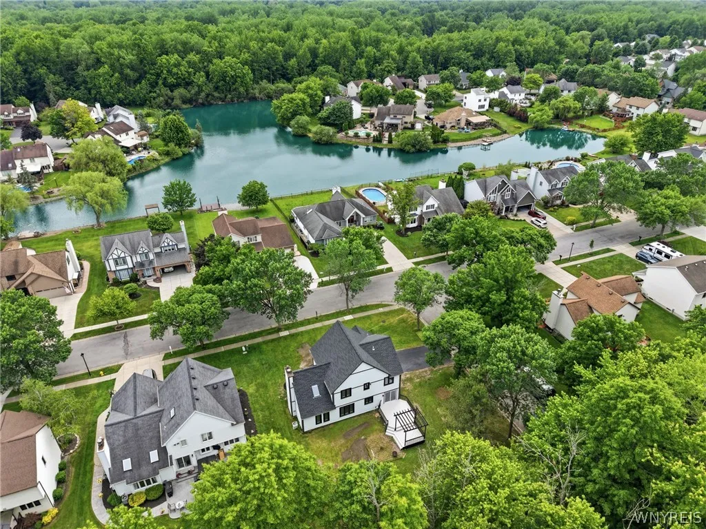 113 Meadow Spring Lane, Amherst, New York 14051, Amherst, New York 14051, 3 Bedroom Bedrooms, 10 Room Rooms,2 BathroomBathrooms,Residential,For Sale,113 Meadow Spring Lane, Amherst, New York 14051,0,B1708640
