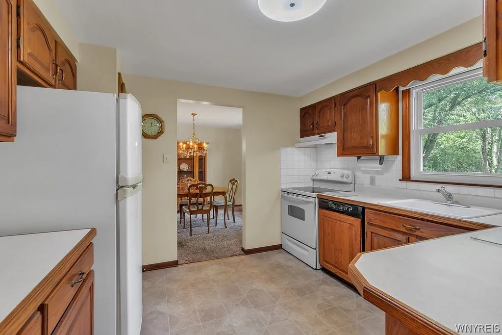 868 Alt Boulevard, Grand Island, New York 14072, Grand Island, New York 14072, 3 Bedroom Bedrooms, 8 Room Rooms,1 BathroomBathrooms,Residential,For Sale,868 Alt Boulevard, Grand Island, New York 14072,0,B1707704